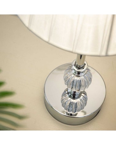 Lámpara de mesa de metal plateada con pantalla blanca minimalista de 17x50 cm